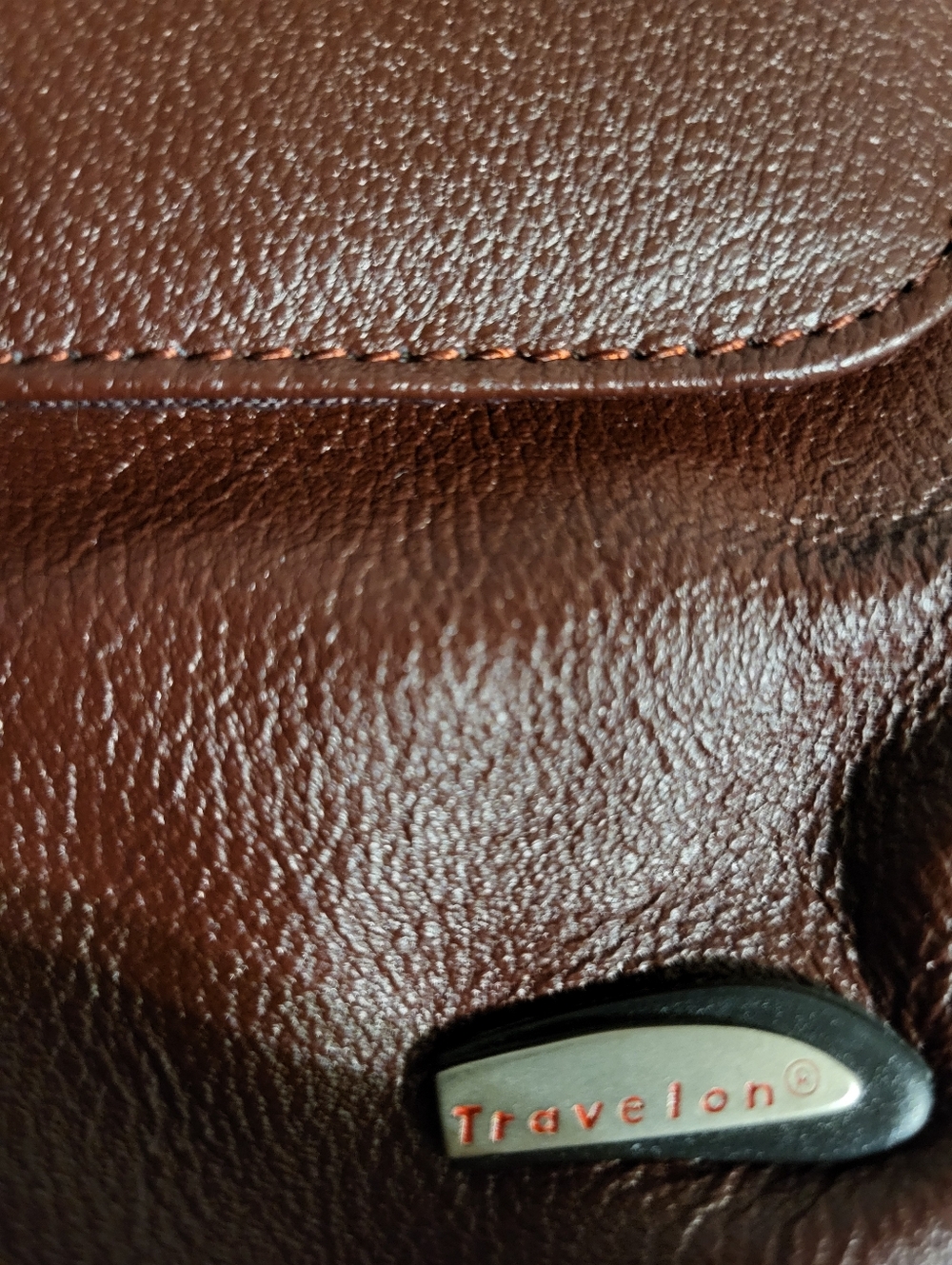TRAVELON ANTI THEFT LEATHER CROSSBODY BAG - Picture 2 of 11